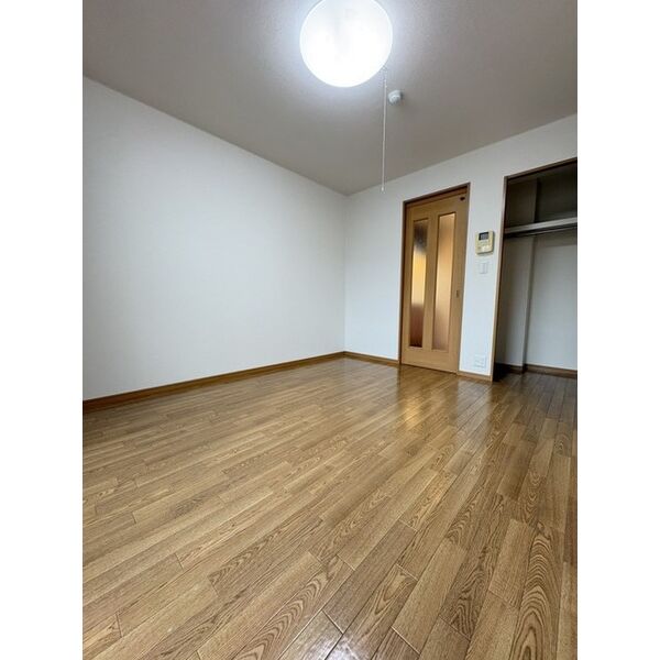 ランデュール岡本 室内写真1