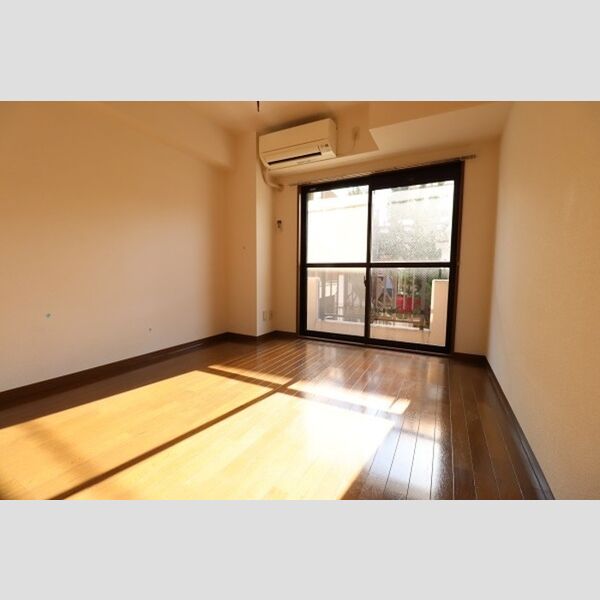 鶴寿館 室内写真3