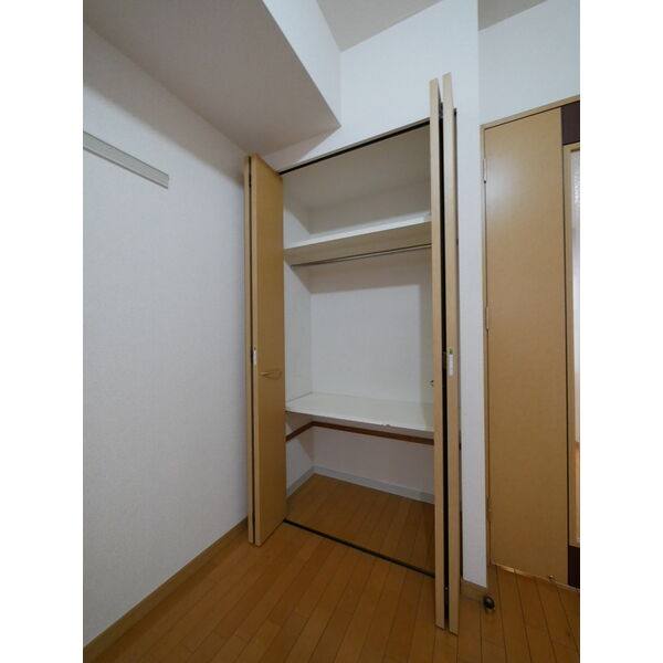 プレサンス名古屋城前 室内写真6
