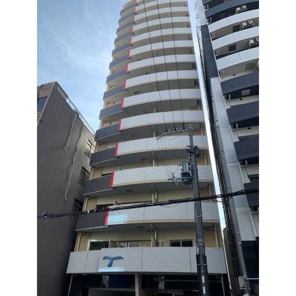 セレニテ堺筋本町プリエ 建物画像