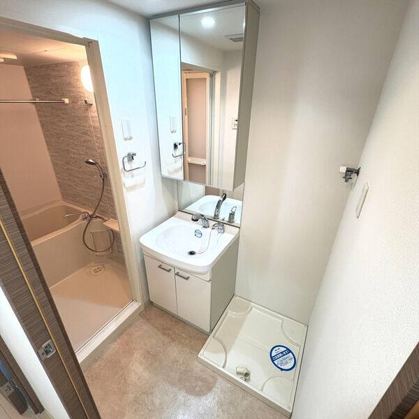 UURコート名古屋名駅 室内写真5