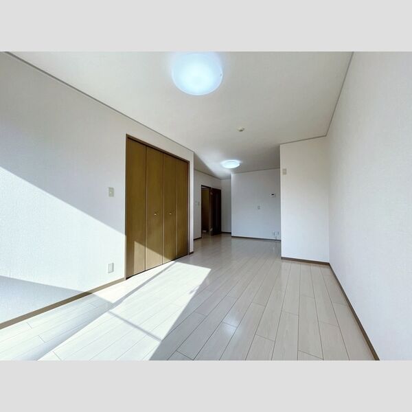 ラークハイムⅡ 室内写真4