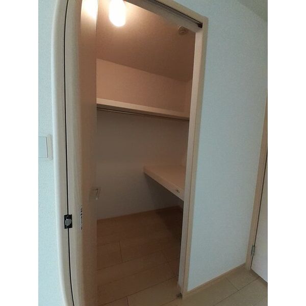 サンプラザ忠岡 室内写真5