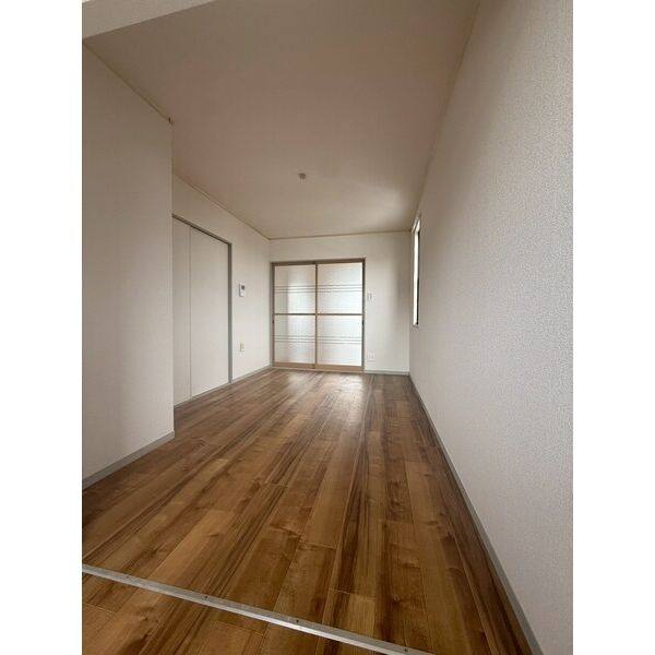 CREST QUARTER A棟 室内写真1