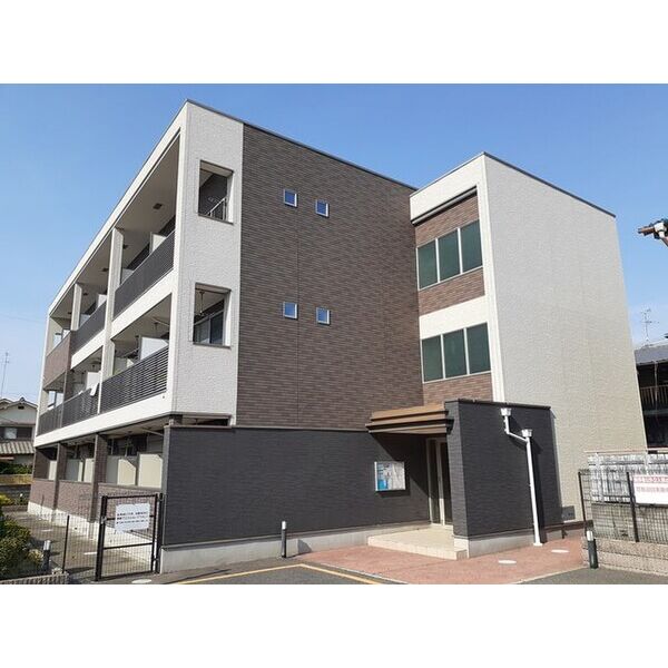 サンプラザ忠岡 建物画像