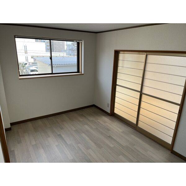 サンライズ市川 室内写真2