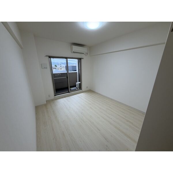 KDXレジデンス西大路 室内写真1