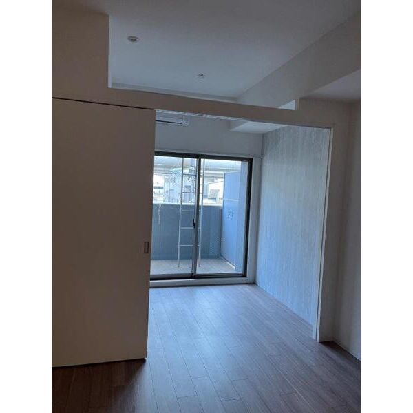 セレニテ神戸元町プリエ 室内写真6