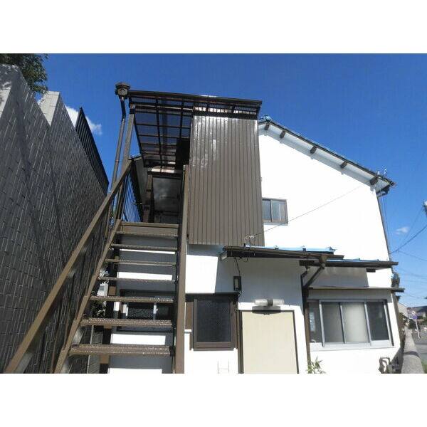 岩塚荘 建物画像
