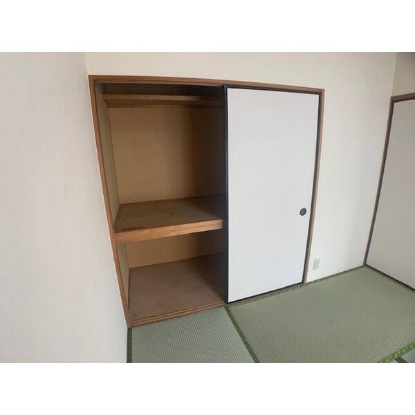グランドヒルズ供米田2番館 室内写真7