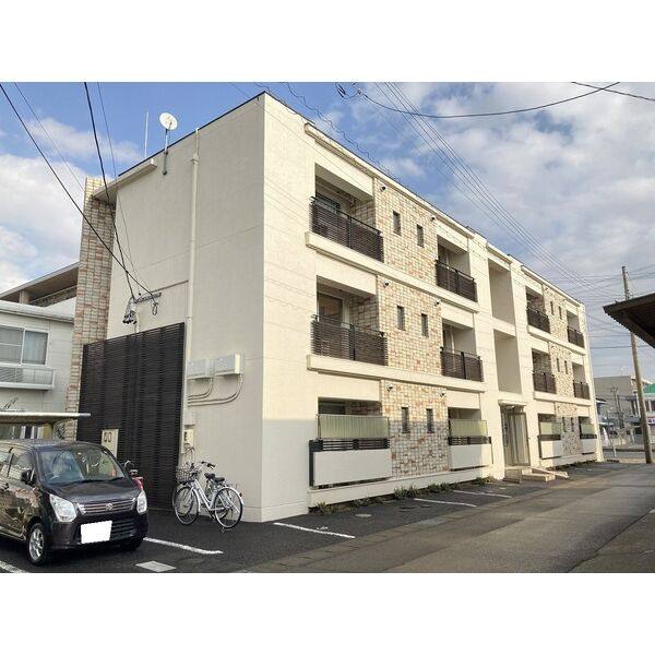 エスタシオン 建物画像