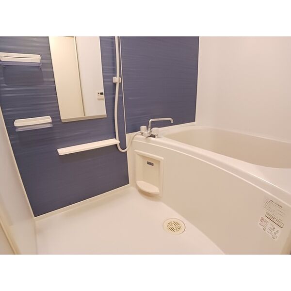 プロス EKIMAE 室内写真3