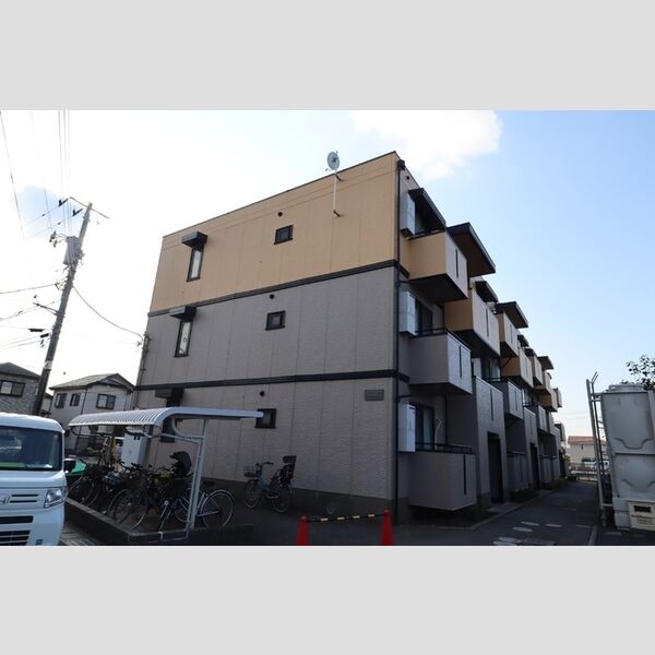 ハイツ・サンピーチ C