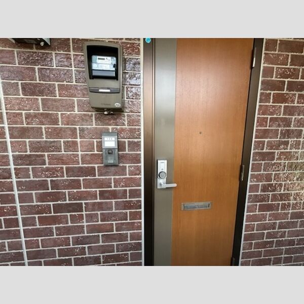 リビングタウン瀬名川 室内写真3