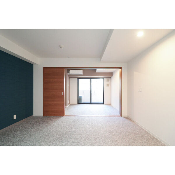 Uresidence Temmabashi 室内写真1