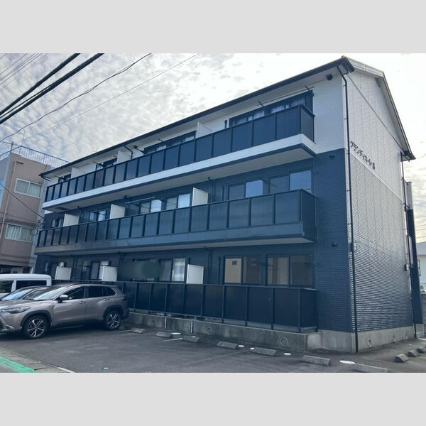 グランディオーレS 建物画像