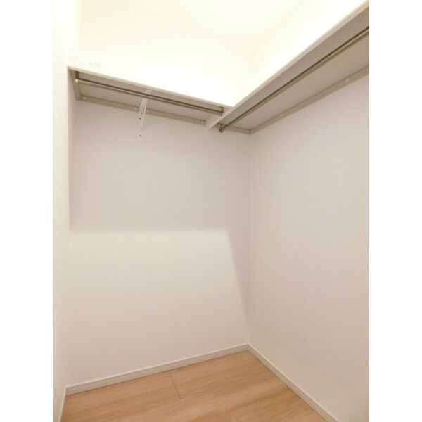 リブリ・oak 出屋敷 室内写真2
