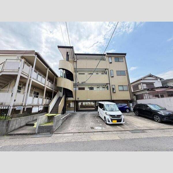 メゾンTA 建物画像