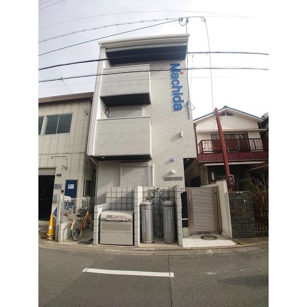エヌエム・キャトフ・ヴァン・シス 建物画像