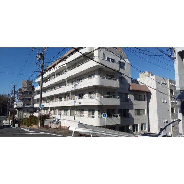 ドミール東山102号室 建物画像
