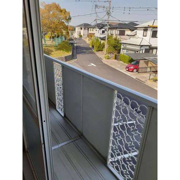フラワーニュータウン 室内写真7