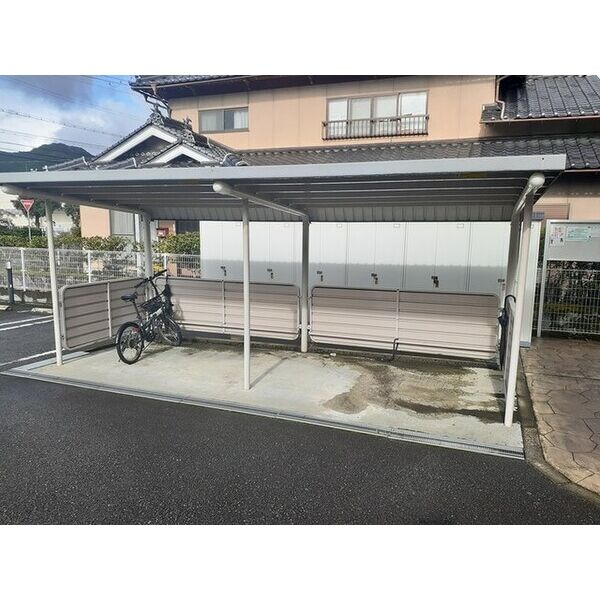 アイビーフラットA 室内写真9