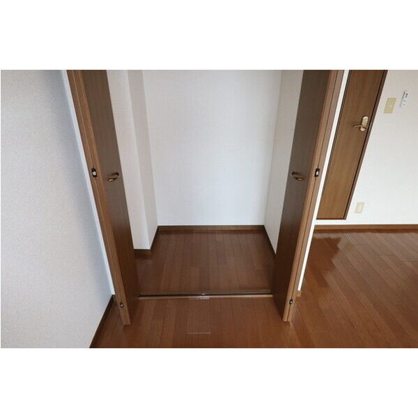 アンプルール フェール ロワイヤル 室内写真8