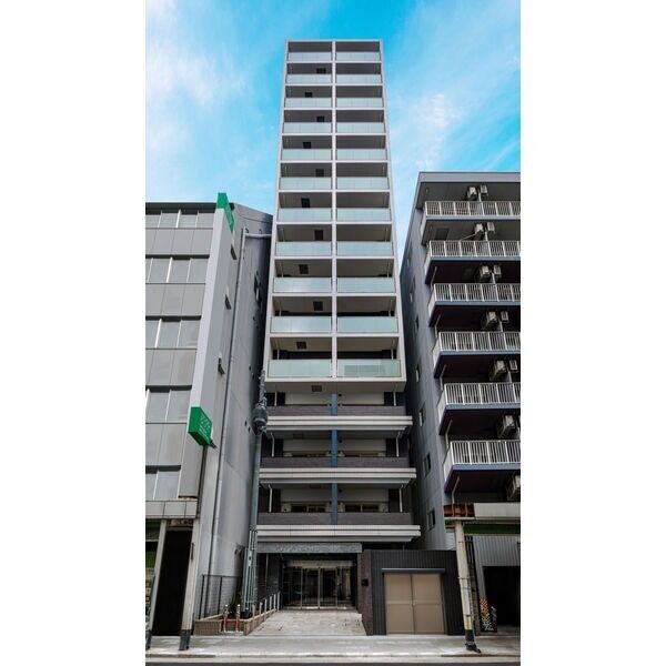 フォーリアライズ本町レクス 建物画像