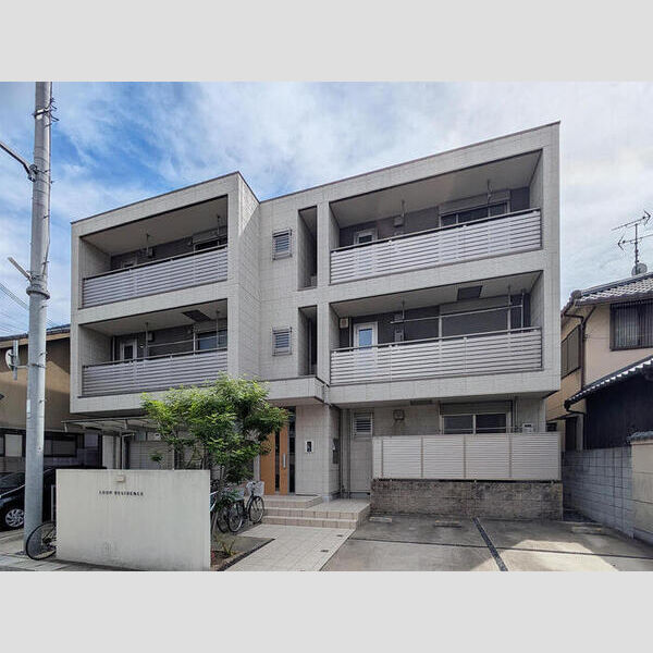 LOOP RESIDENCE