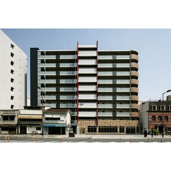 セレニテ福島カルム 建物画像