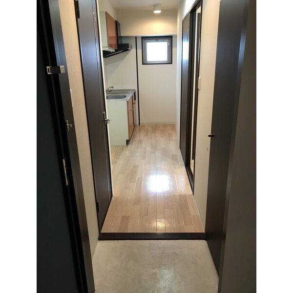 TOYOOKA APARTMENT 室内写真1