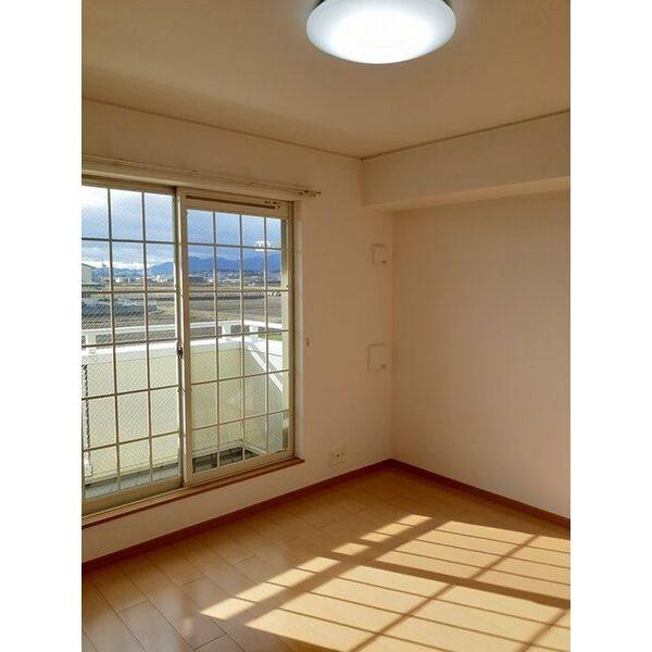グランプレーヌB 室内写真1