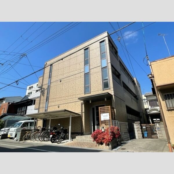 エクレール鷹合