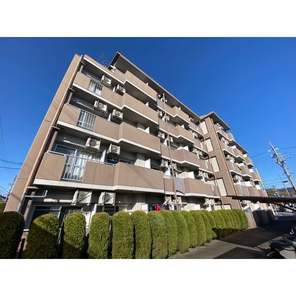 パストラル山口 建物画像