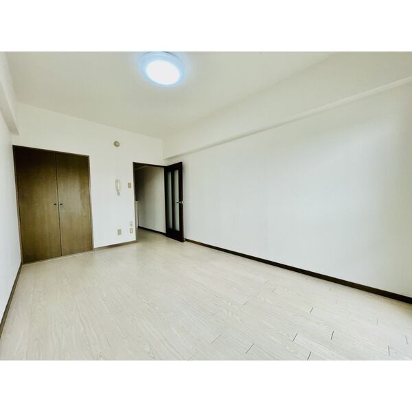 パストラル山口 室内写真1