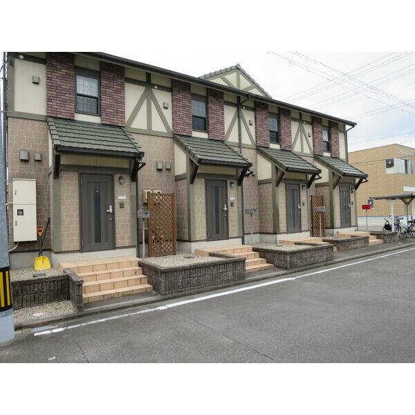 チェスターロウズ 建物画像