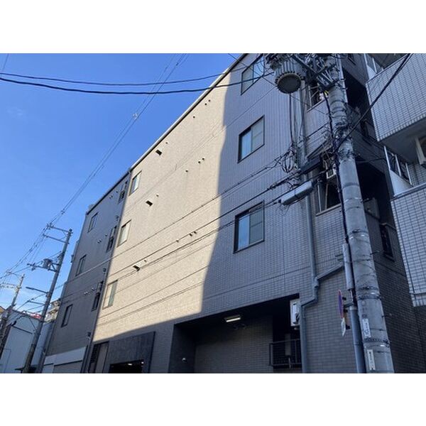 グランドウイング