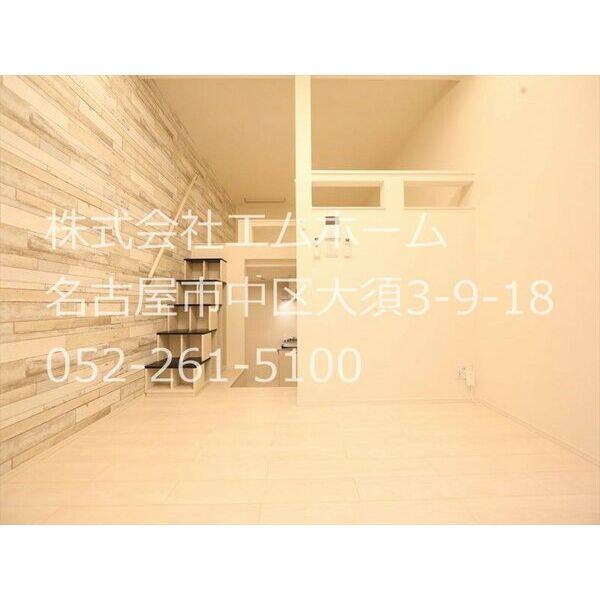 ラファージュ東海通 室内写真2