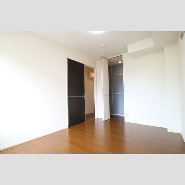 モダンコート網干YAMAGATA 室内写真1