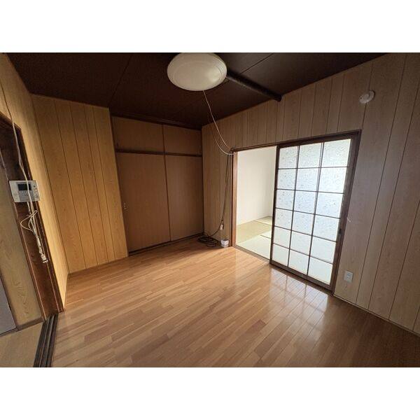稲生町1丁目借家 室内写真3