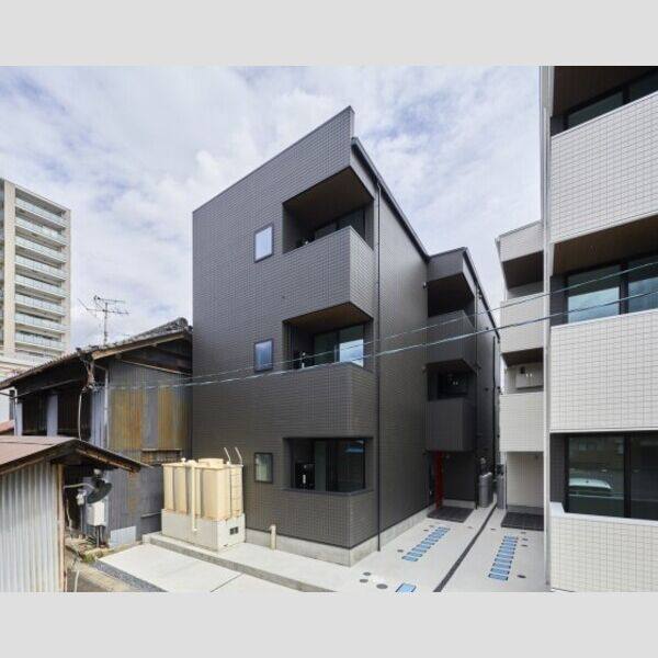 Warren kubomiⅠ 建物画像