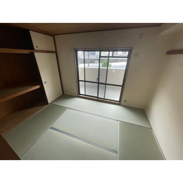 シャトー弁天弐番館 室内写真1