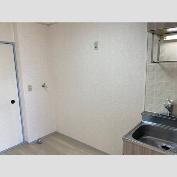 D-roomIWAKURA 室内写真1