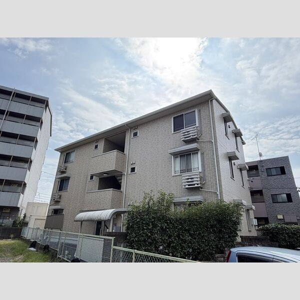 アーク 建物画像