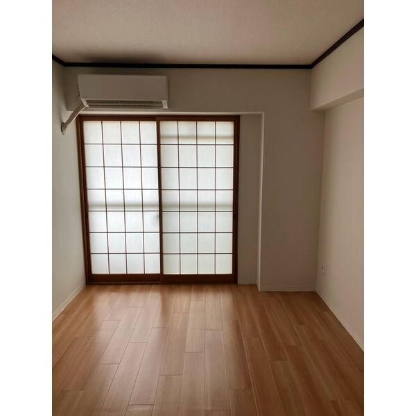 グリーンガーデン羽衣 室内写真3