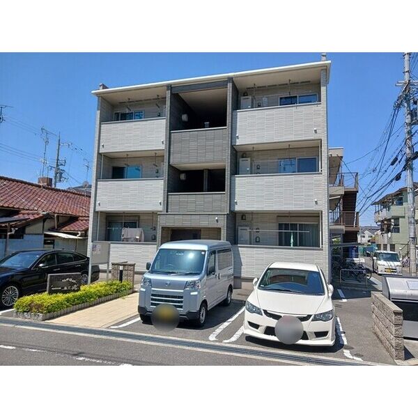 アプリコット瓜生 建物画像