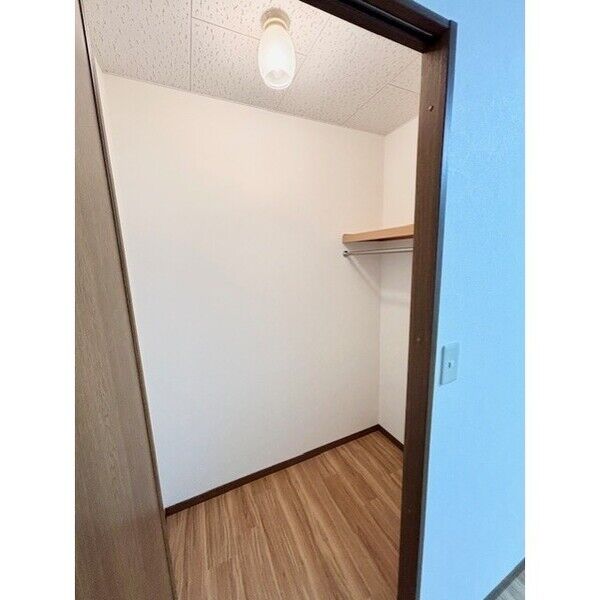 アンプルール 茶谷 室内写真8