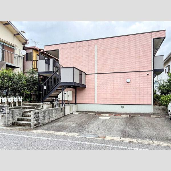 ファミーユ本地ヶ原