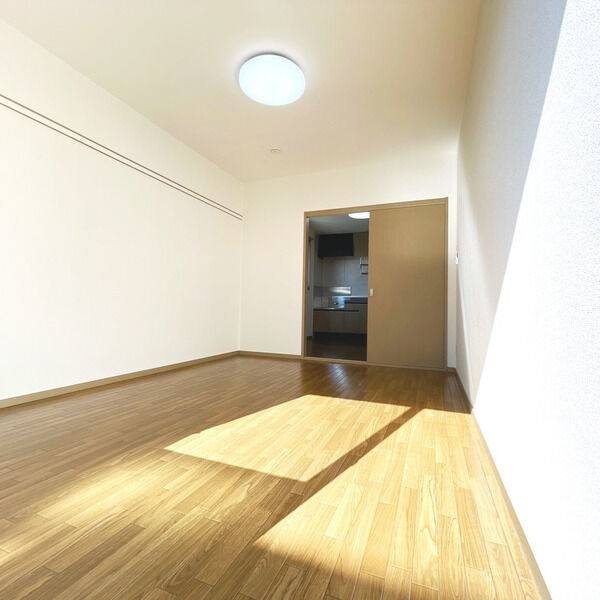 一色ハイツ 室内写真2