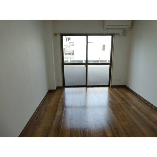 カレッジハイツ春日井 室内写真2